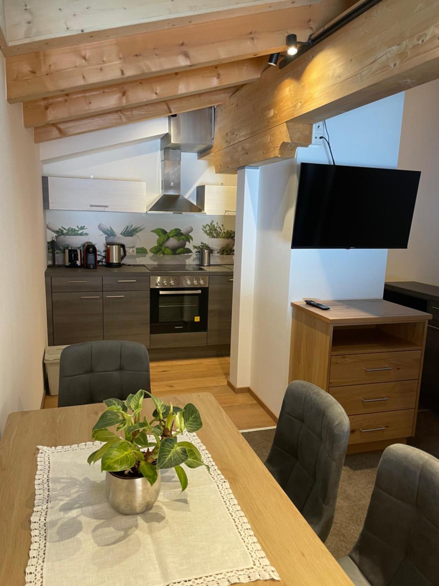Apartmán Haus Alt St. Anton Sankt Anton am Arlberg Exteriér fotografie